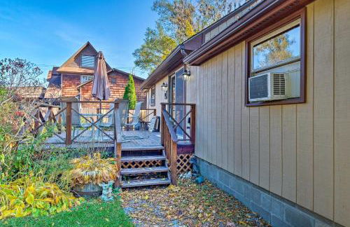 Bolton Landing Cottage with Deck, Walk to Beach! - Foto 17