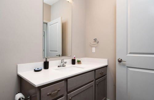 Cozy 2BR Sunset Haven - Foto 13