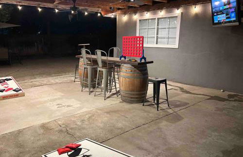 Rustic Retreat 3 bd/2 bth - Large Family Game Area - Foto 3