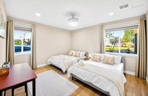 Spacious 9BR Home with Parking and Near DTLA - Foto 27