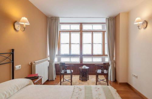 La Casona de la Bisa en Villanueva de Colombres - Foto 2