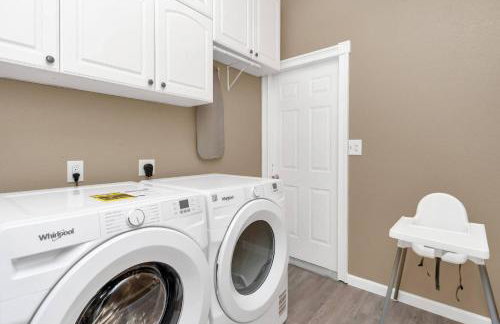 5 Bed/ Pickle360/ Basketball/ Movie - Foto 29