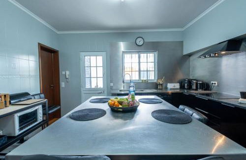 Azores Palmeira Villa - Photo 21