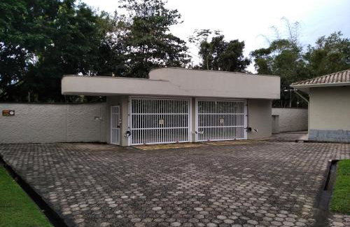 Apartamento térreo em maranduba com ar condicionado - Foto 6