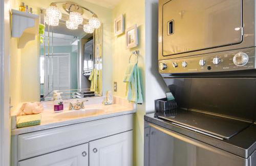 Resort-Style Penthouse with Patio in Hudson! - Foto 18