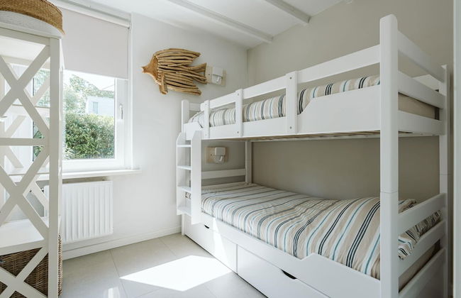 Attractively Furnished Bungalow is Located 1.5 km From the Ouddorp Beach - Foto 7