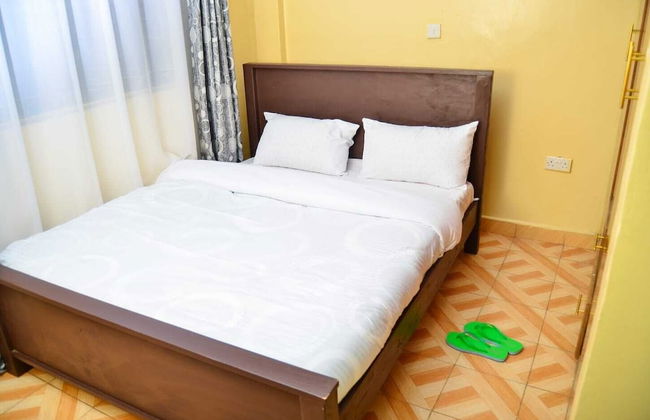 Lux Suites Nairobi House Naivasha - Photo 3