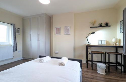 5 Ensuite Bedroom House Near Centre Free Parking - Foto 45