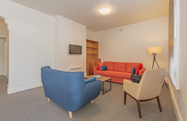 4 Bedroom House - Hobart CBD - Parking - Foto 14