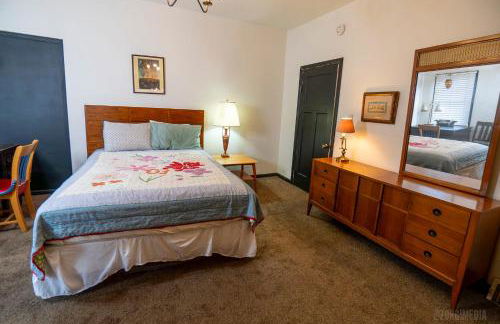 Parkside Paradise Elegant Victorian Home Just Steps from the Park - Foto 43