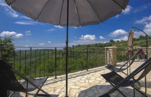 Gorgeous Apartment In Buje With Wifi - Foto 5