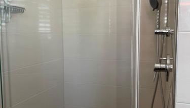 Comfy Apartment - Foto 4, Shower