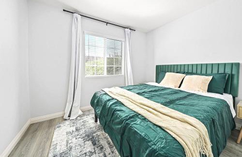 Great Location Oasis w Huge Backyard Near DTLA ,USC ,Ktown - Foto 9