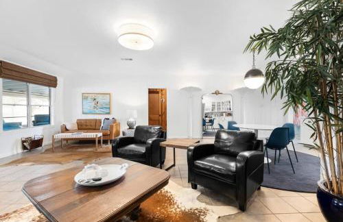 Creekside Haven with Pool and Firepit - Foto 17