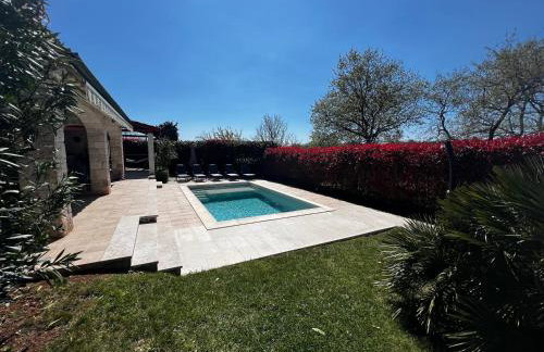 Villa Dracena mit privatem Saltwater Pool - Foto 33