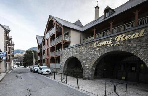 Appartements - PISCINE INTÉRIEURE Sauna - PARKING Privé Étage 1 - Centre Village - Résidence Cami Réal - avec LINGE et MÉNAGE de fin de Séjour Compris - Foto 46