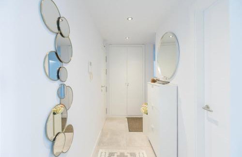 Marbella luxury brand new 2-bedroom apartment, 3 min walk to the beach! - Photo 32