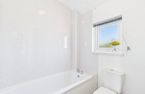 Modern 3 bed Willenhall house - Foto 10