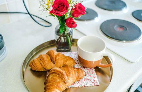 2Bed Bungalow, Free Netflix, Prime, Disney, WiFi, Private Parking - Foto 29