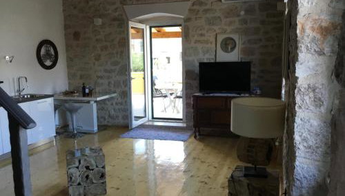 Stein Haus - Photo 1