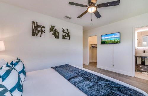 Friendly Fox Luxury Pool & Spa House Near Downtown & Beach - Foto 33