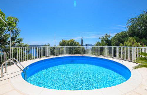 Apartment MARIO - veliki stan za odmor - terasa- vrt - bazen - pogled more, izoliran - Photo 8