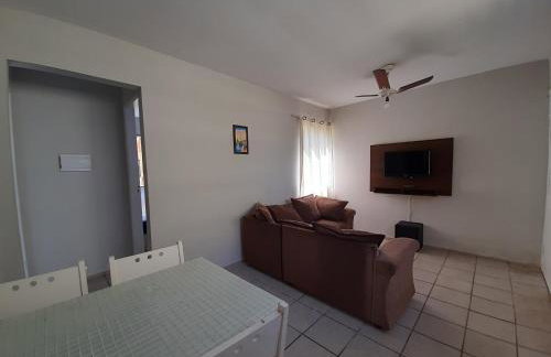 Bertioga Relax, 2 Quartos ,700m da Praia , Pet Friendly - LA24 - Foto 2