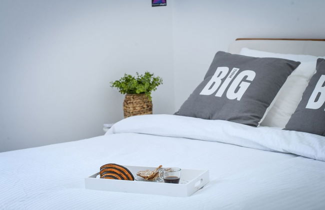 Stylish Coastal Oasis by Sea N' Rent - Foto 11