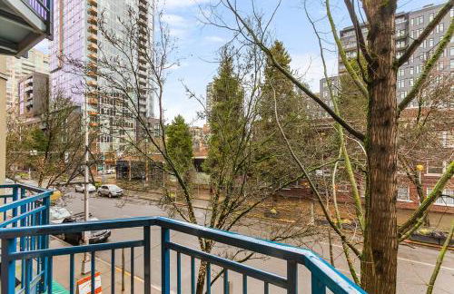 Belltown's Flower Moon, near The Space Needle - Foto 20