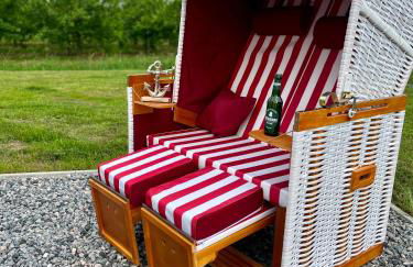 Muggelhuus das Loft mit Elbdeichblick im Alten Land und mit Wallbox - Photo 11