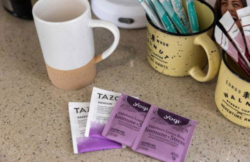 Downtown location Near the Beach Dog Friendly - Photo 34