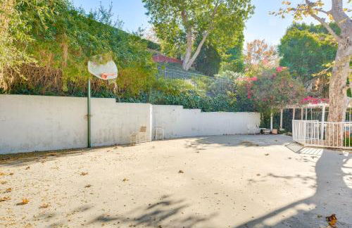 Less Than 1 Mi to UCLA Pet-Friendly Extended Stay Unit! - Foto 32