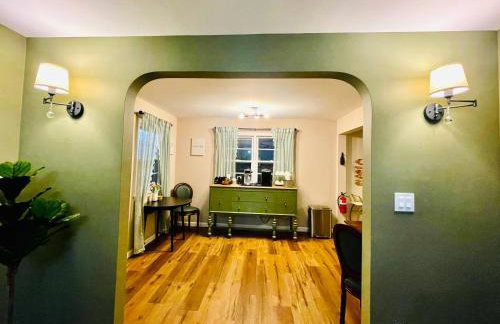 Private Estate, walk to Princeton downtown, 3 Bedrooms, 2 Bath, with Free Parking - Photo 22