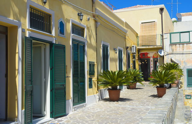 Sabrina Suite - Photo 42