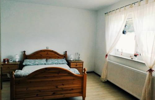 76 qm Whg im EG Haus-Wohlfühloase vor der Haustür - Foto 3