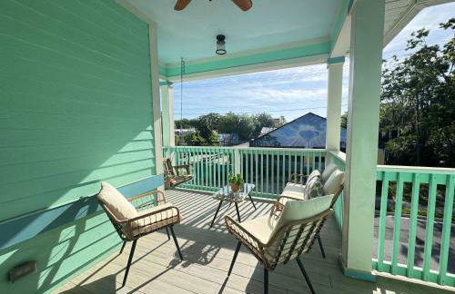 The Orange Blossom Suite Near UF Shands D-town - Photo 19