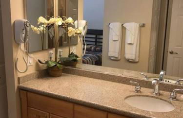 Sand Pebbles Resort - 1 Bedroom Condo in Great Location Right by the Beaches and Attractions - Foto 17