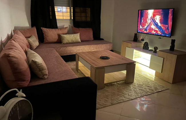 Lovely 1-bed Apartment in Skhirat - Photo 5