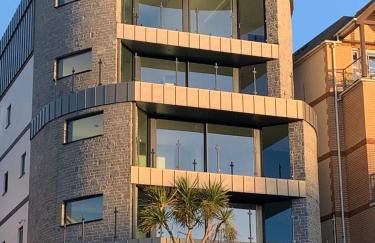 4 The View apartments Ilfracombe - Seafront, Parking, Lift, EV - Foto 20