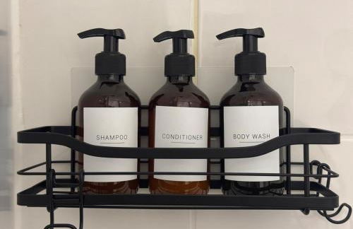 2 bed - 2 bath, gated parking, M62 J27 - Foto 5