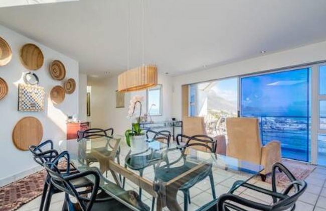 Immaculate Penthouse w Views Splash Pool CBT Penthouse - Photo 14