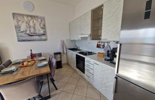 Family Apartments Iris 20m from the beach, in Mandre - Foto 16