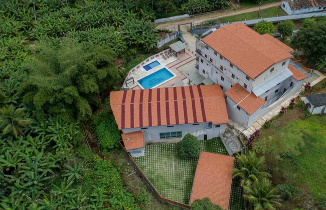 Hotel Cantinho Das Flores - Photo 57