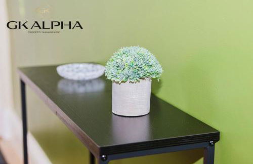 LONG STAY DEALS - 3 Bedroom Home Peterborough With Free Parking and Ultra Fast Wi-Fi Perfect for Work Stays and Vacations - Foto 13