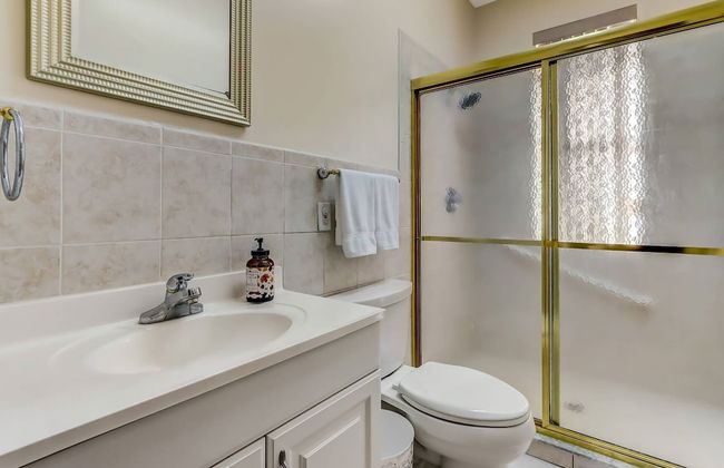 Sea Glass House - Photo 16