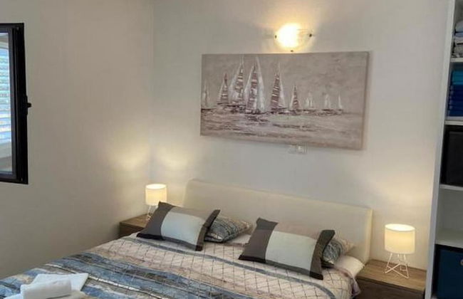 Seaside Retreat Holiday Home With Terrace - Foto 1