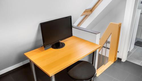 Gesamte Unterkunft - Büro - Küche - Netflix - Foto 5, locker