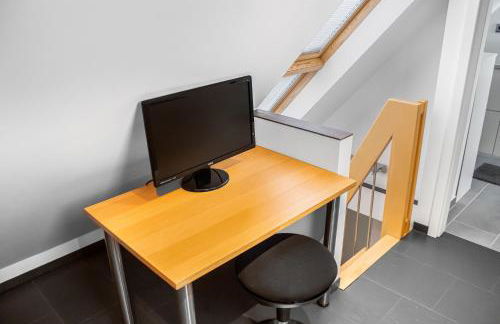 Gesamte Unterkunft - Büro - Küche - Netflix - Foto 5