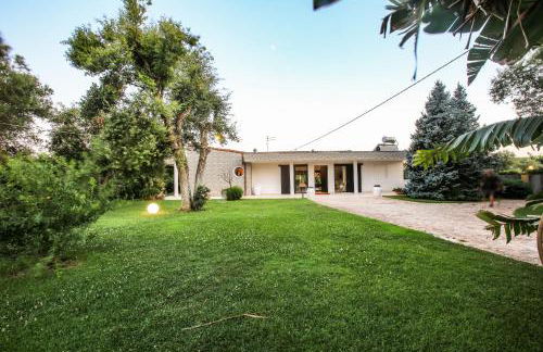 Villa con parco e piscina - Foto 7