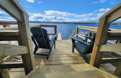 Spacious, modern, home by the lake! - Foto 36